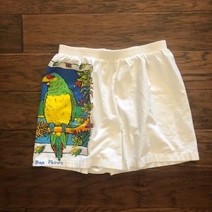 Vintage White Parrot Shorts Island Boyz
